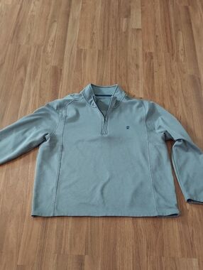 Izod Men's Sage Green Quarter-Zip Pullover